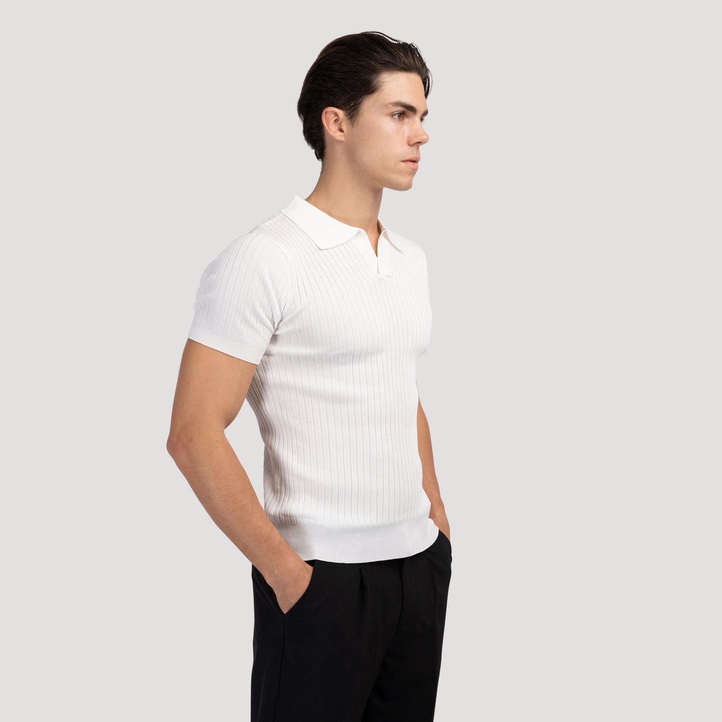 Camiseta Casual Hombre Chuncheon – Estilo Moderno y Versátil